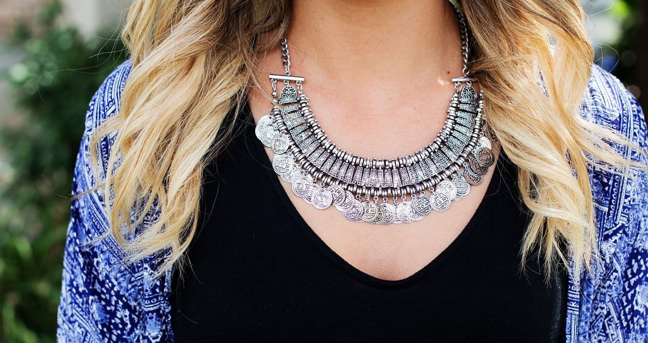 Elegant Silver Necklace